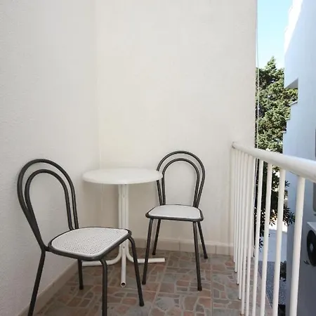 And By The Sea - 6839 Guest house Makarska